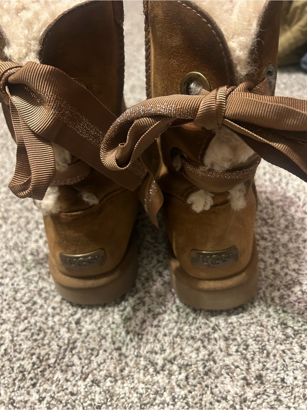 UGG Bailey Bow II in Chestnut Suede